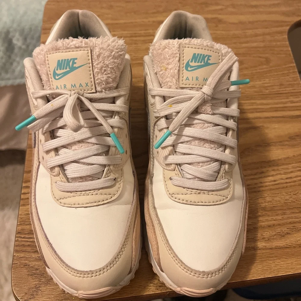 Nike Air Max - Picture 4 of 7